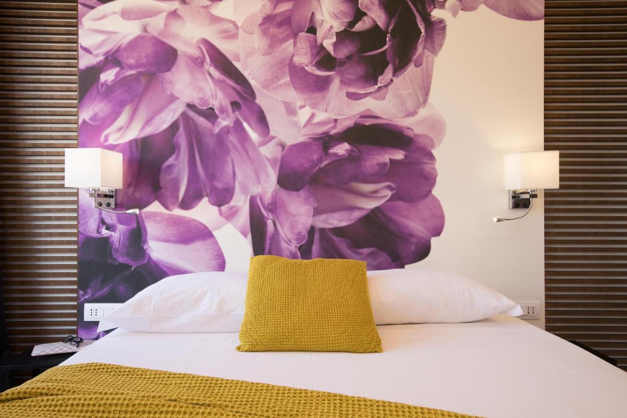 Guest house Vista - Piazza Yenne 3*