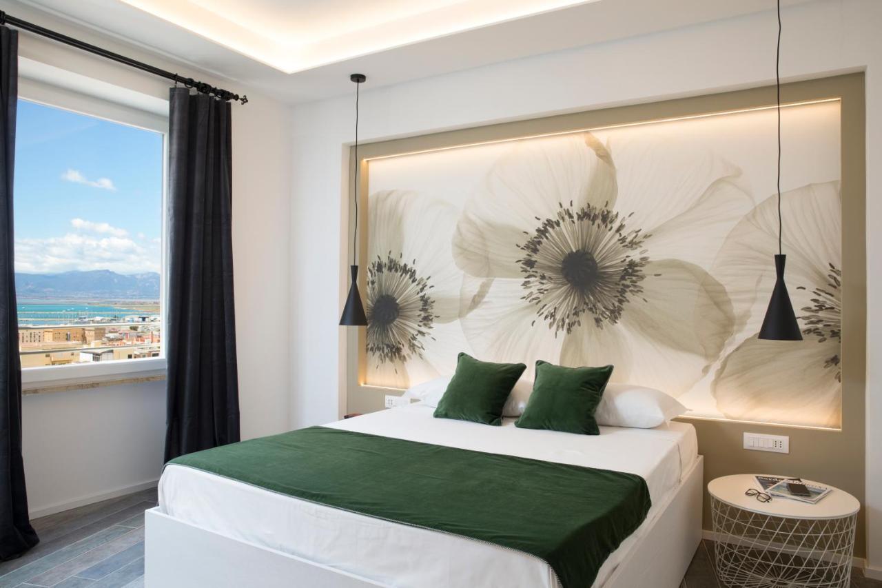 Vista - Piazza Yenne 3* Cagliari